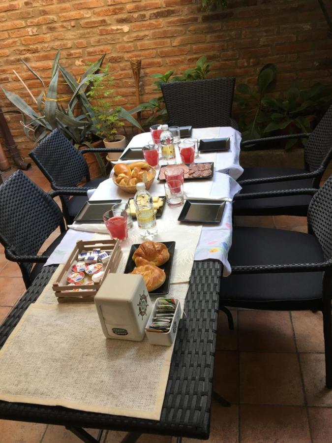 B&B Le Campane Ferrara Exterior photo